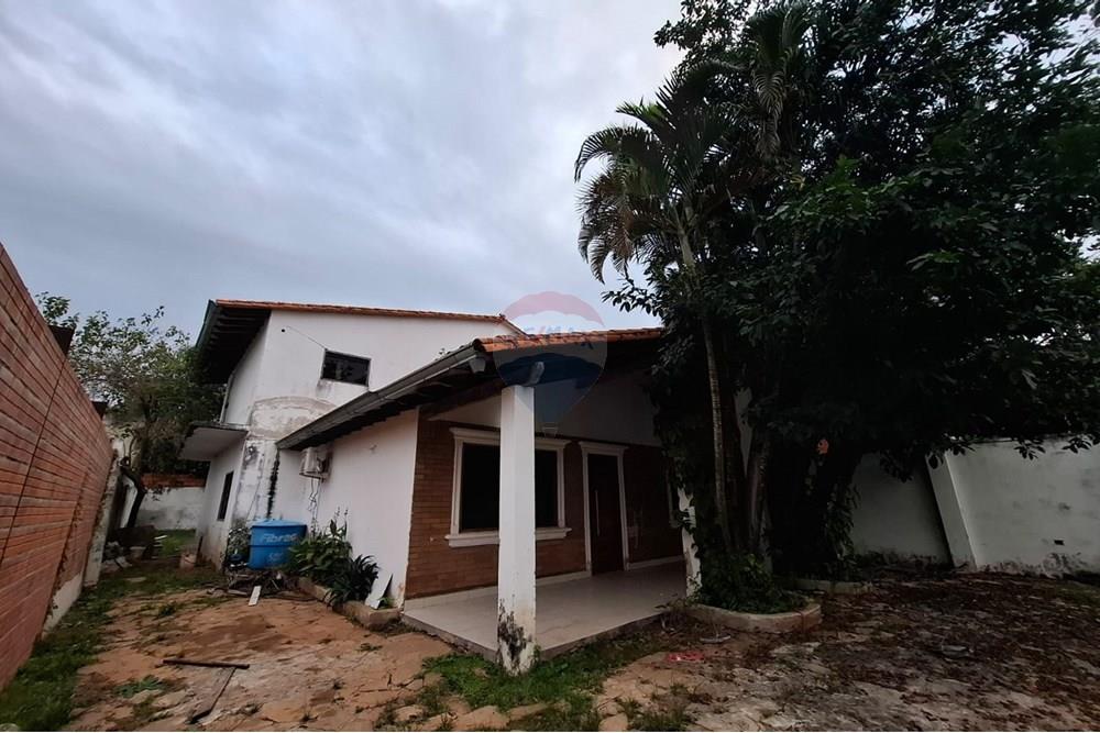 Casa de 6 habitaciones en Luque a 150 mts de Coronel Martínez — foto 2