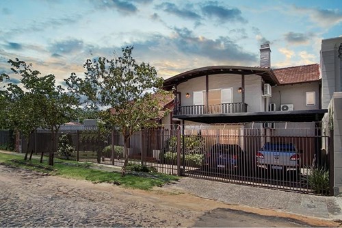 Casa en venta en Las Lomas