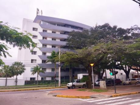 Hermoso Apartamento En Alquiler Cond. Torre Sur