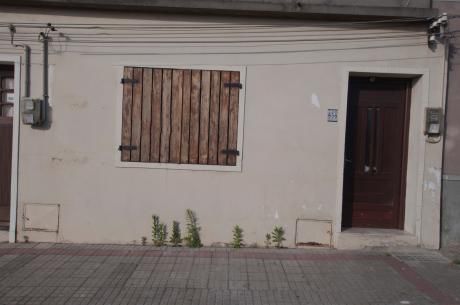 Casa Un Dormitorio A Cuadras De Terminal Minas