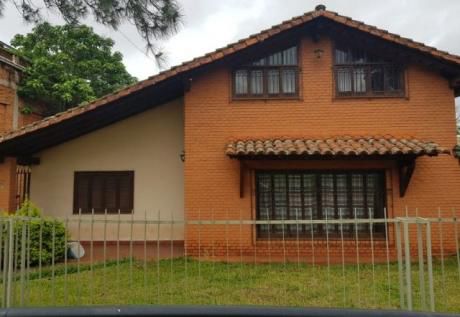 Alquilo Casa De 2 Dormitorios En San Lorenzo Zona Veterinaria Una Con Piscina