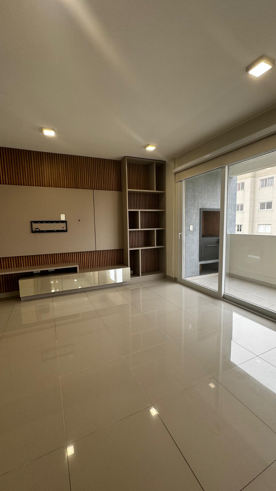 Alquilo Departamento Semi Nuevo de 2 Habitaciones en Suite. Villa Morra — foto 2