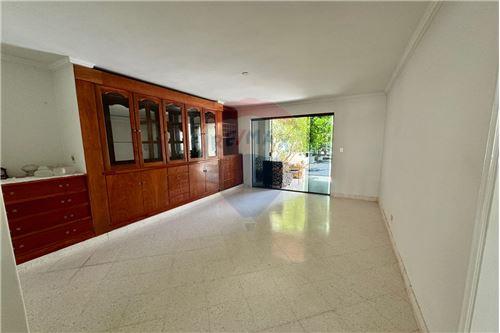 CASA ALQUILER MBURUKUJA — foto 3