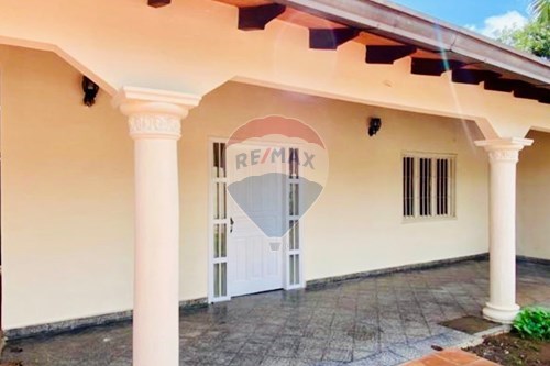 Casa-Venta-Paraguay Asunción Loma Pytá Tomas Rojas casi Pascual Ramón Casco a… — foto 3