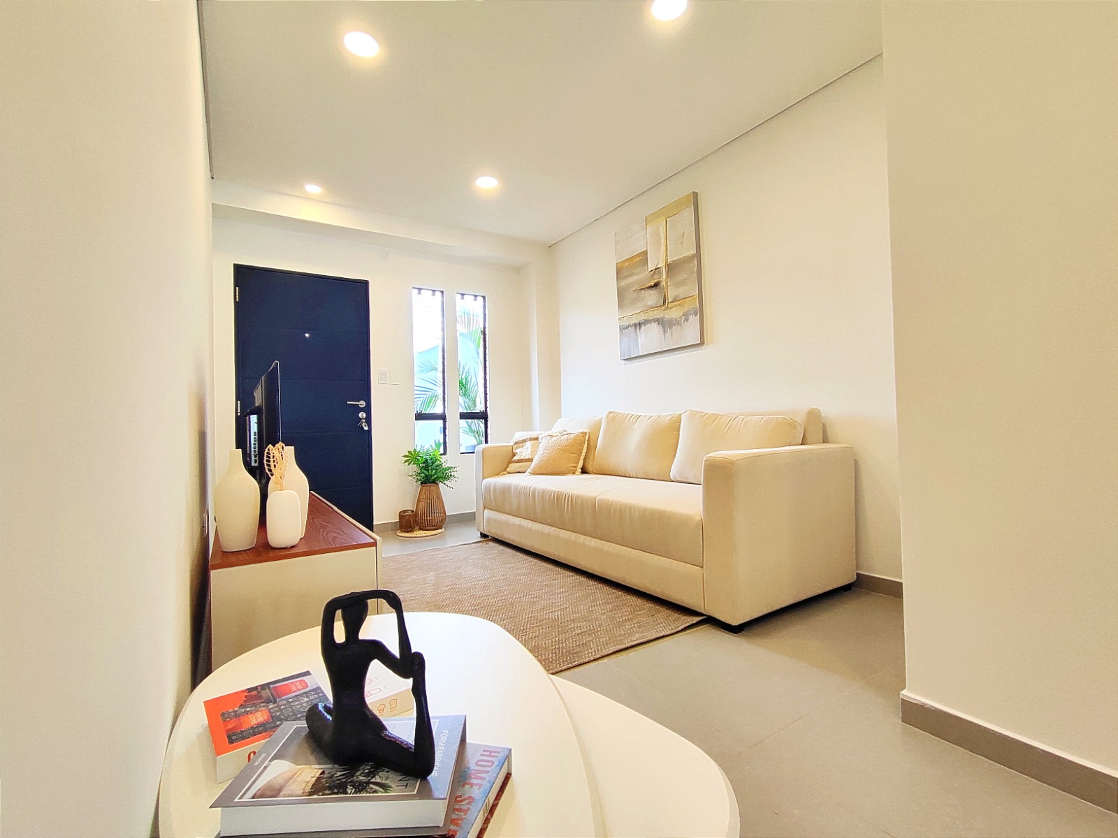 VENDO DUPLEX DE UNA PLANTA A ESTRENAR EN LUQUE — foto 2