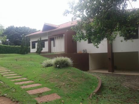 Residencia En El Paraná Country Club!!