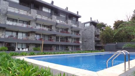 Completos Amenities / Unique Collection Suites