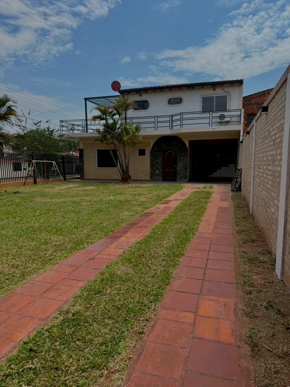 Casa en alquiler en Luque — foto 2