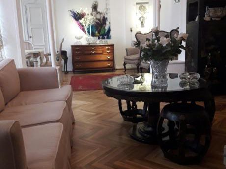 Estupendo Apartamento De 3 Dormitorios En 18 A Pasos Del Obelisco