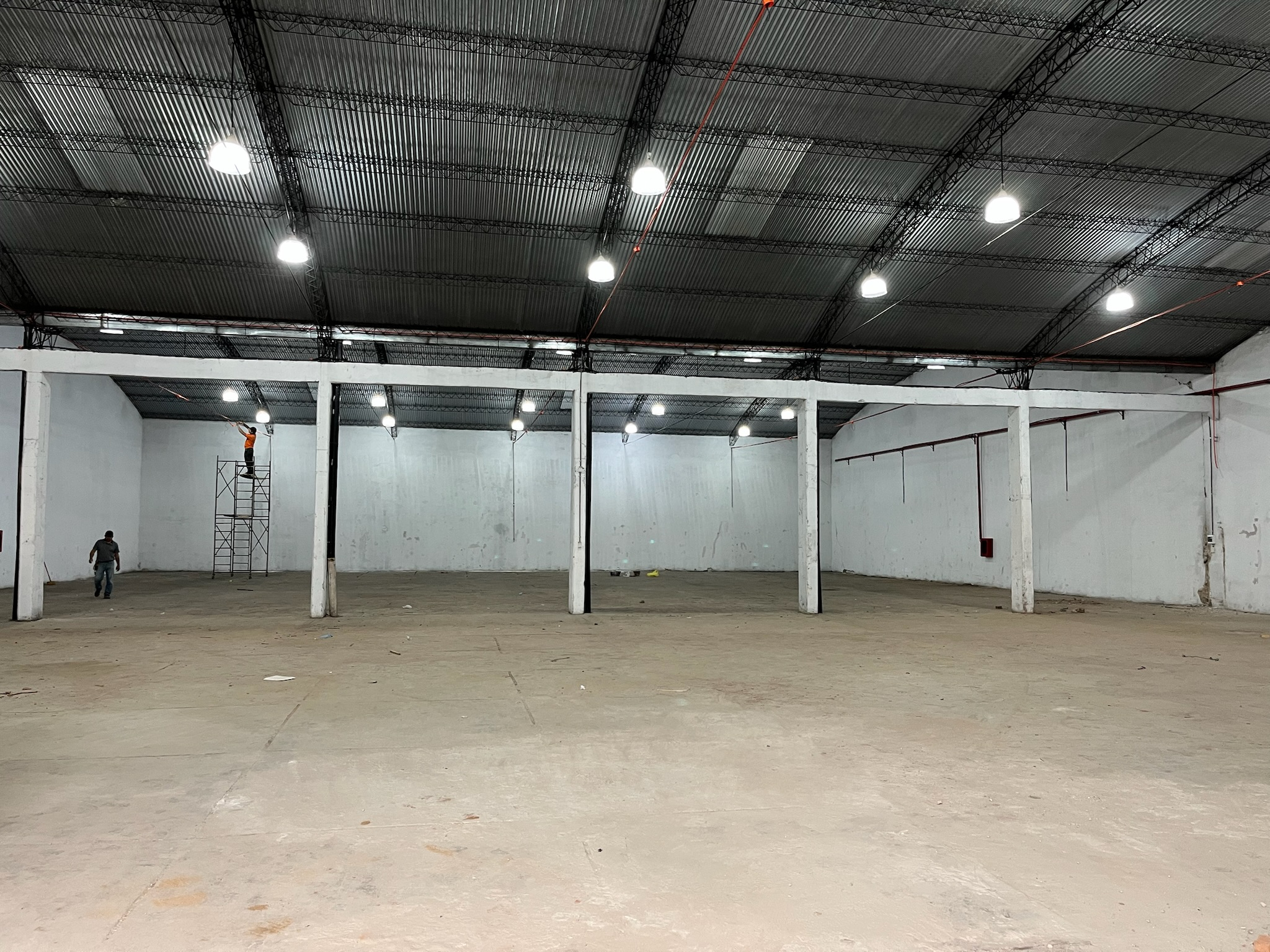 Alquiler de Depósito-Tinglado En San Lorenzo — foto 2