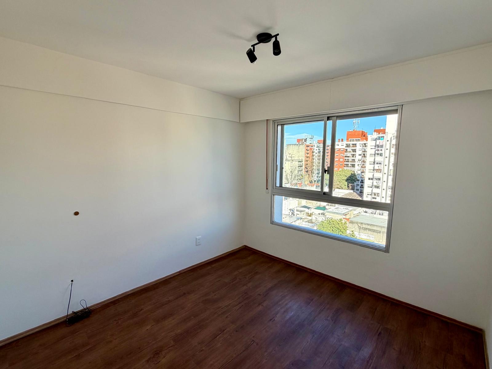 ¡dueño Alquila Excelente Apartamento De 1 Dormitorio! Muy Luminoso Y Calefacción · Foto 6