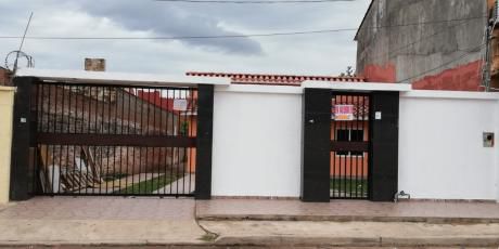 Alquilo Casa P/oficina, Negocio O Vivienda*
