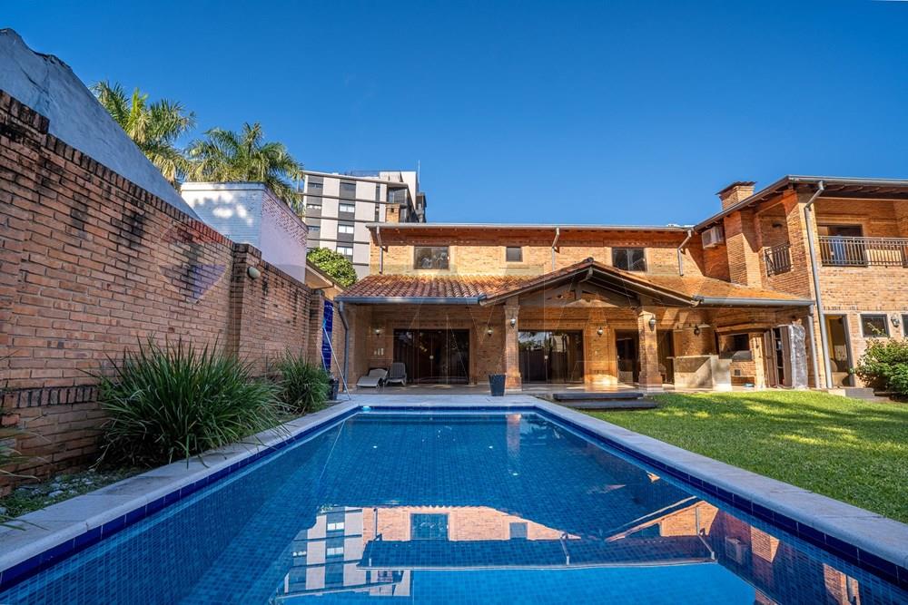 Lujosa casa en Alquiler en Carmelitas — foto 3