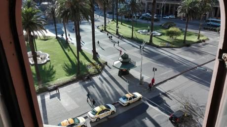 Gran Monoambiente En Palacio Salvo Con Vista Pza Indep.