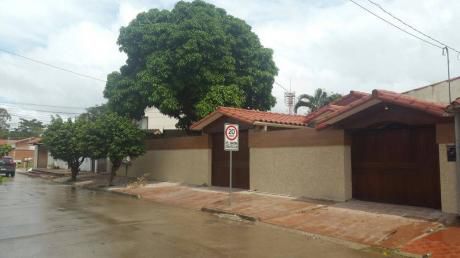 Chalet En Venta Negociable Av. Alemania Y Mutualista Entre 2do Y 3er Anillo