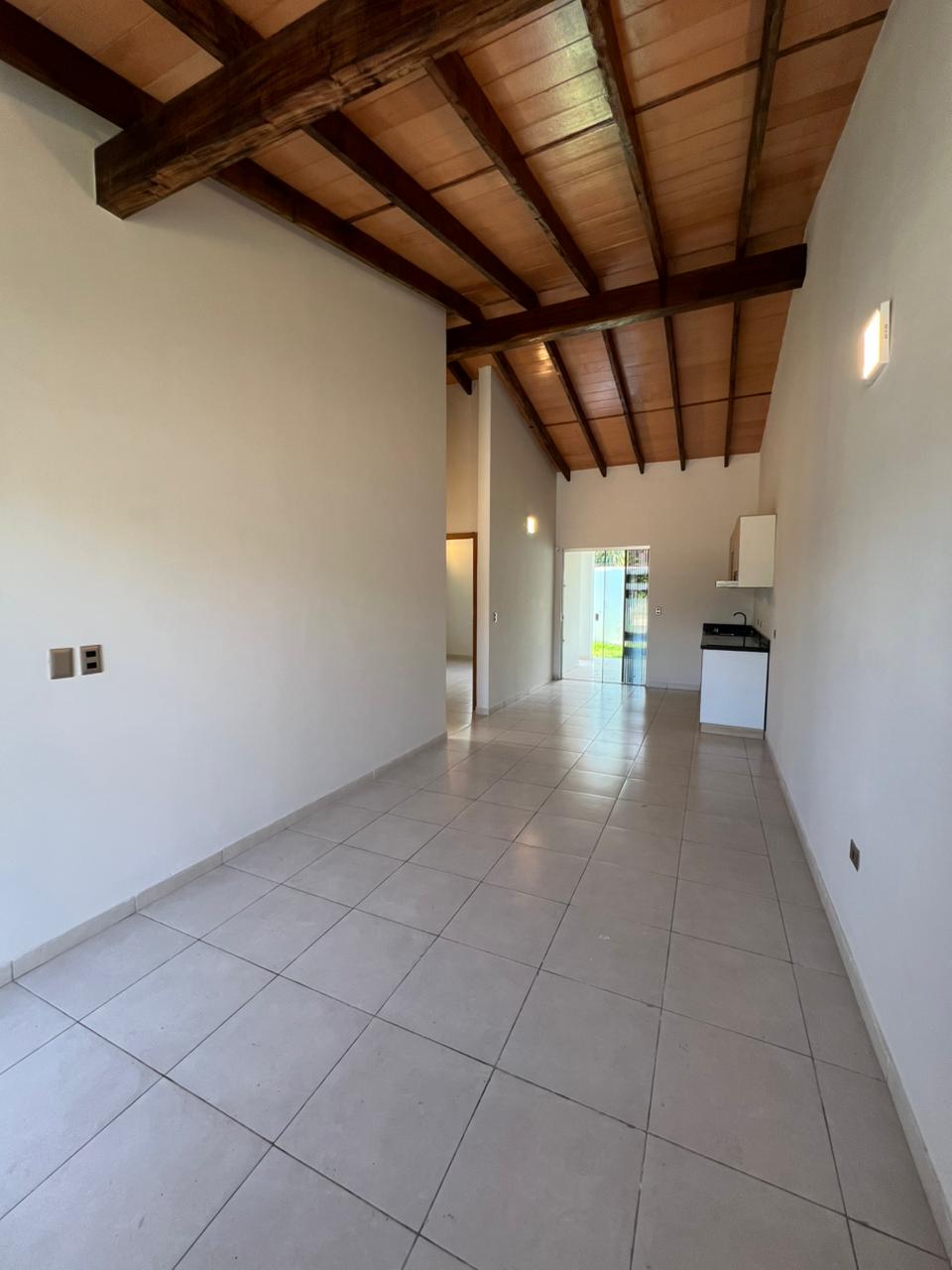 CASA A ESTRENAR EN LUQUE — foto 2
