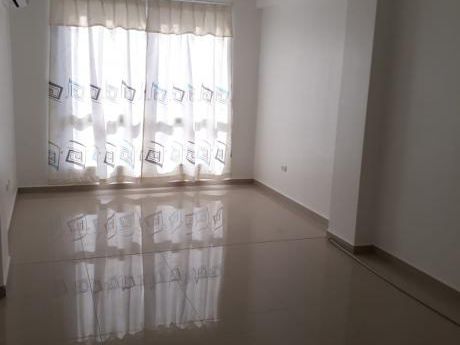 Alquilo Dpto De 2 Dorm Diagonal A La Udabol
