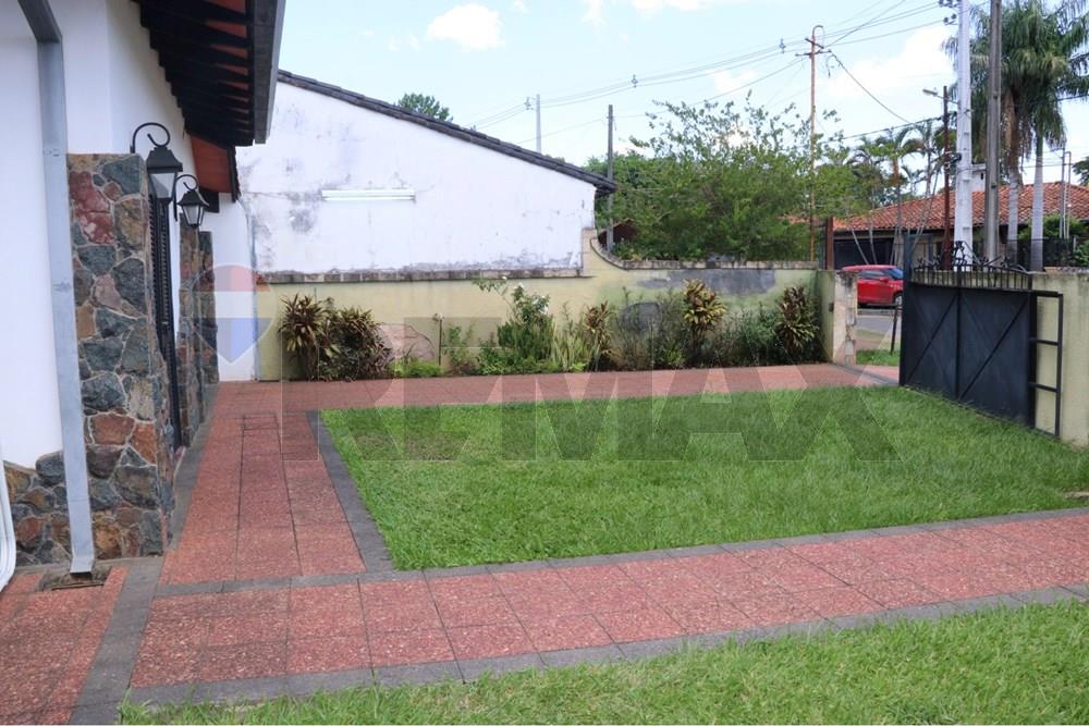 Casa En Venta En El Grupo Habitacional Aeropuerto — foto 2