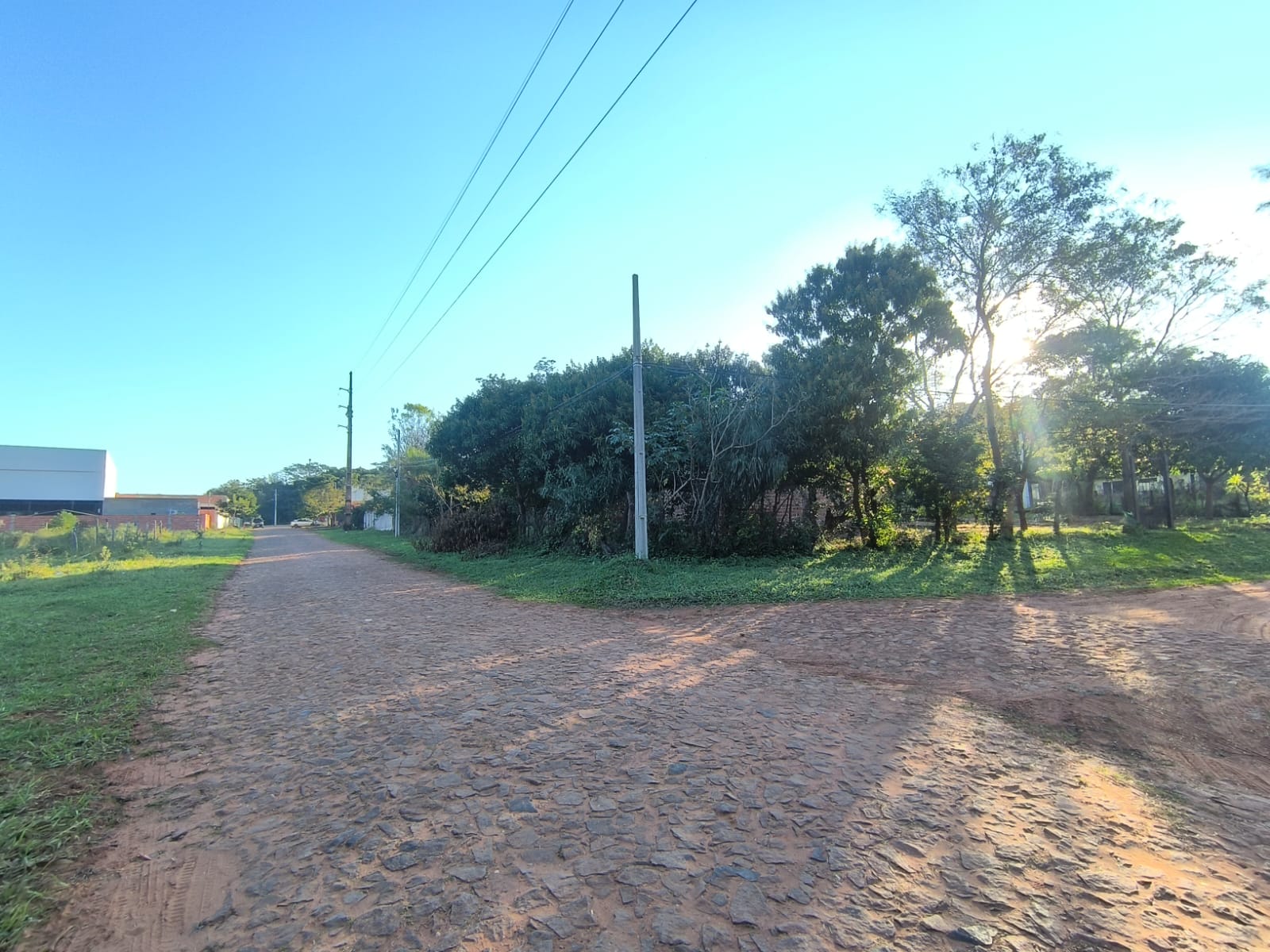 TERRENO EN ESQUINA EN LOMA - CAACUPE — foto 2