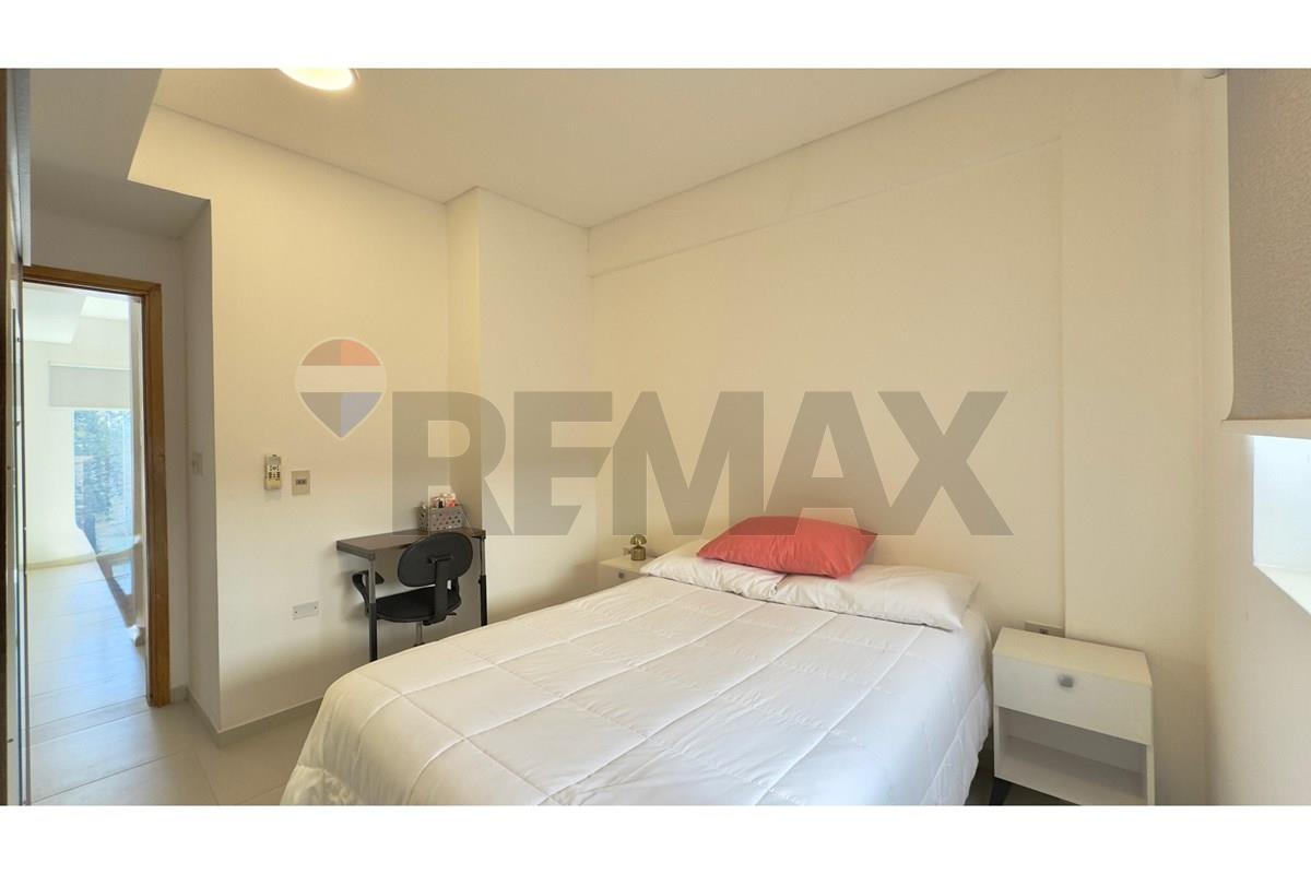 Vendo departamento en Barrio Obrero. — foto 3