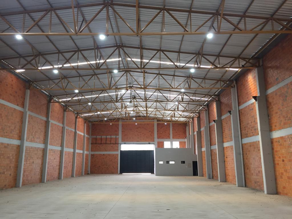 ALQUILO DEPOSITO DE 1.000 M2 A ESTRENAR EN LUQUE. — foto 3