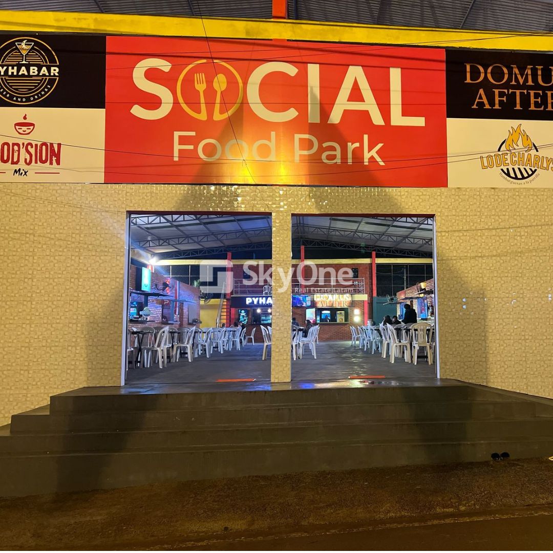 Se Alquila Salon Comercial En "social Food Park" — foto 3