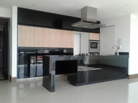 Equipetrol, Hermoso Departamento De 2 Dormitorios