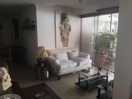 Amplio Y Comodo Departamento A 1 Cuadra De La Plaza 24 De Septiembre