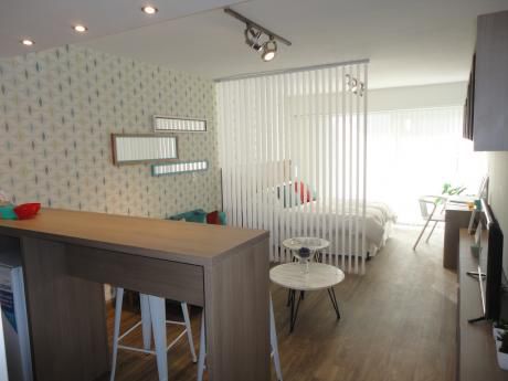 Monoambiente, Alquiler, Comodidades, Garage Opc. Pocitos