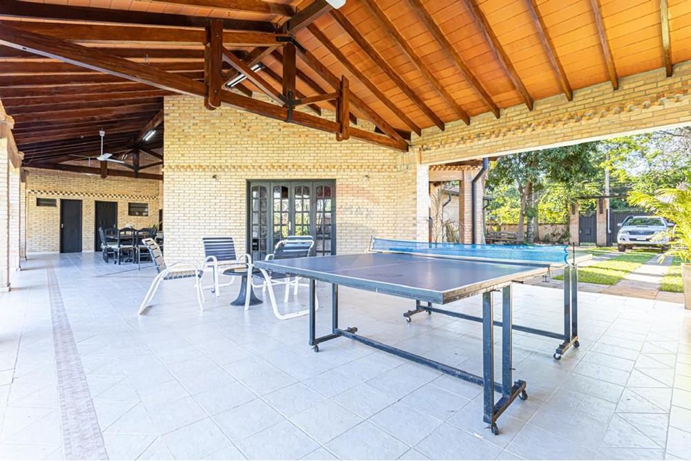 VENDO AMPLIA CASA ZONA ANFITEATRO — foto 2
