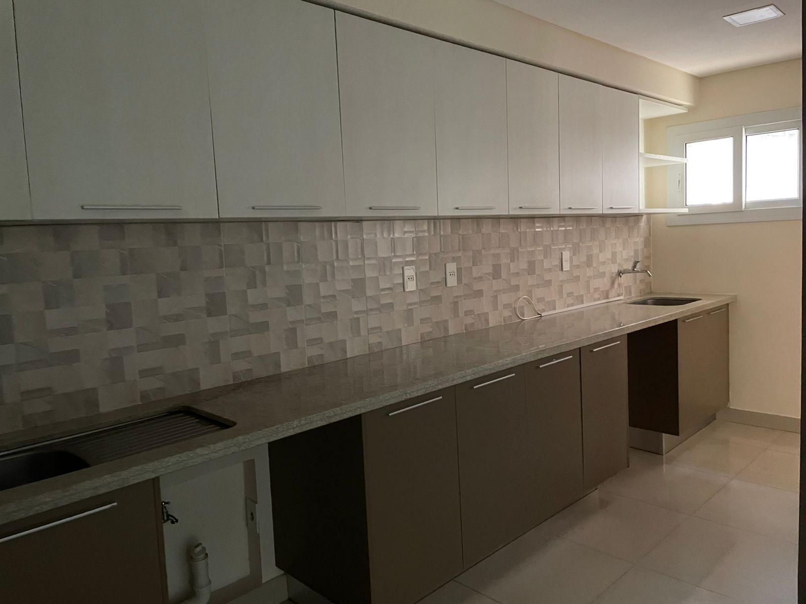 Alquilo dpto de 3 habitaciones zona Villa Morra — foto 3