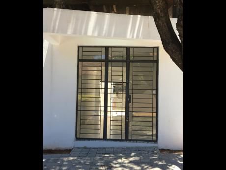 Alquilo 5 Salones Comerciales A Estrenar En Barrio Obrero