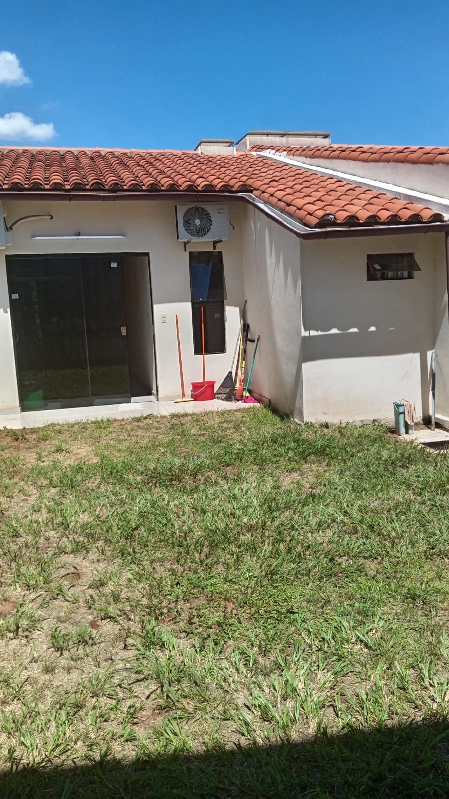 CASA DE 2 DORMITORIOS EN FERNANDO ZONA SUR — foto 2
