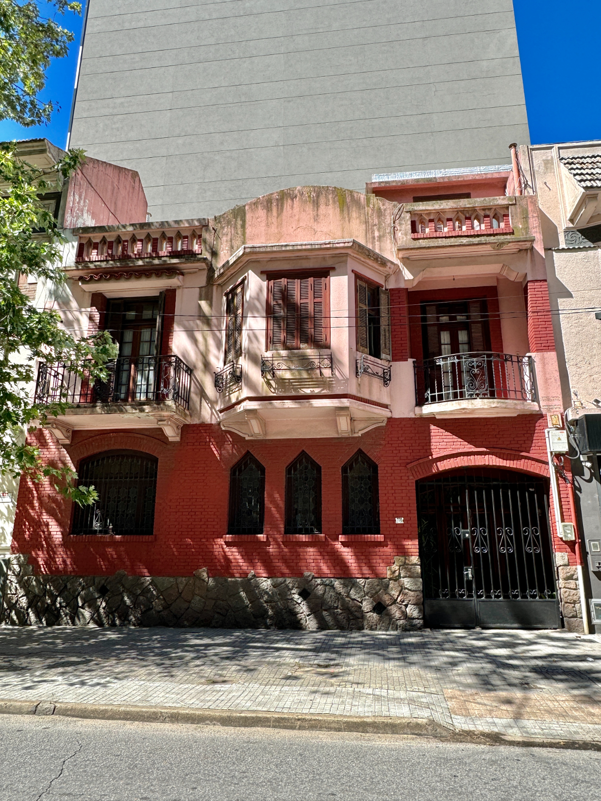 Casa Alquiler Pocitos 10 Ambientes Garaje