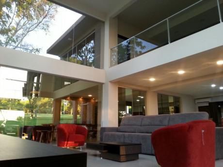 Hermosa Casa A La Venta Parana Country Club (zona Residencial)