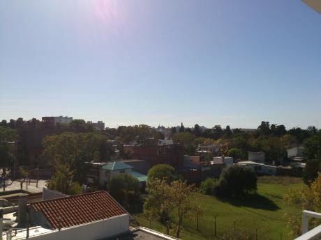 Puerto De Buceo, Proximo A Rambla