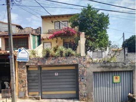 Residencia A 2 Cuadras Del Palacio De Justicia