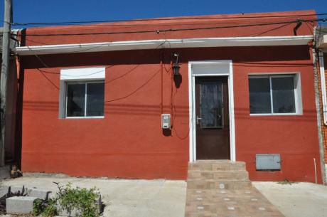 Casa Con Renta En Minas