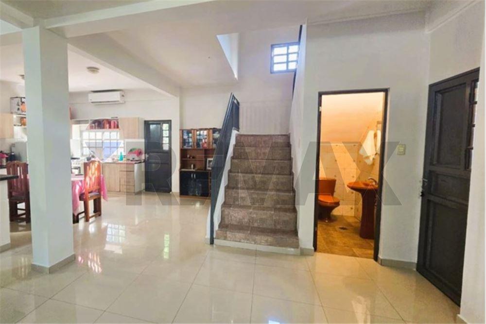 Casa - Alquiler - San Lorenzo, Paraguay — foto 3