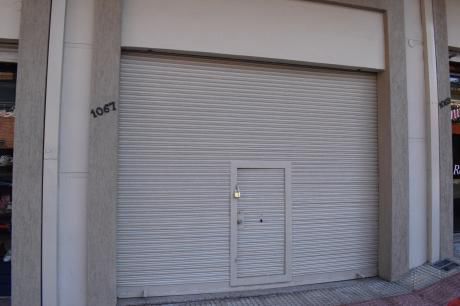 Alquilamos Hermoso Salón