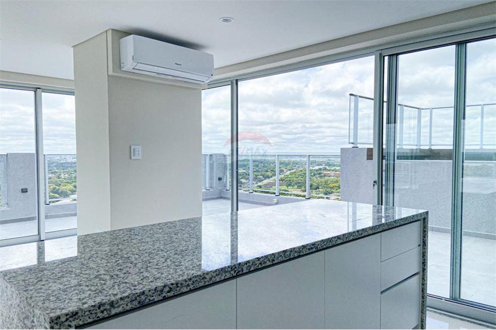 PENTHOUSE CON PISCINA PRIVADA S/ PRIMER PRESIDENTE — foto 3