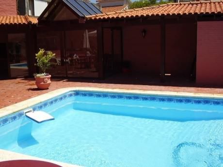 Penin. Mt Playa,gorlero,barbacoa,mucama,piscina. 4 Per