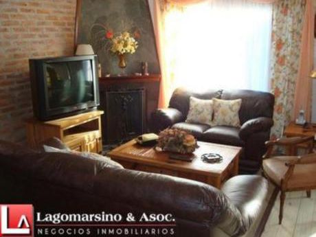 Casas En Playa Mansa: Laa1017c