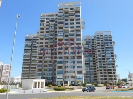 Apartamento Venta En Brava - Ref: 54