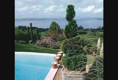 Casa En Venta En Las Cumbres - Ref: 56