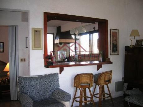 Casa En Alquiler Y Venta En Brava - Ref: 62