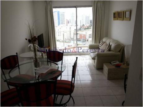 Apartamento En Alquiler En Brava - Ref: 926