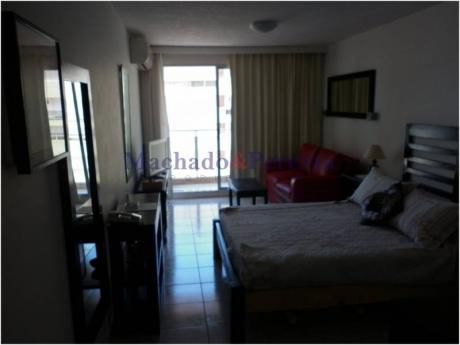 Apartamentos En Playa Brava