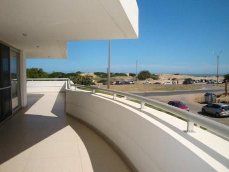 Apartamentos En Playa Brava: Mgi741a