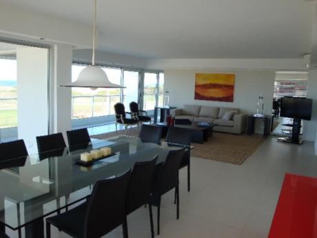 Apartamentos En Playa Brava: Mgi742a